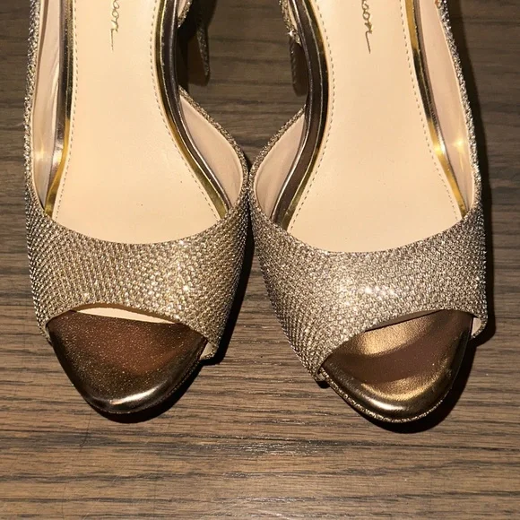 Jessica Simpson Sparkle Gold Slingback Heels - Picture 4 of 12